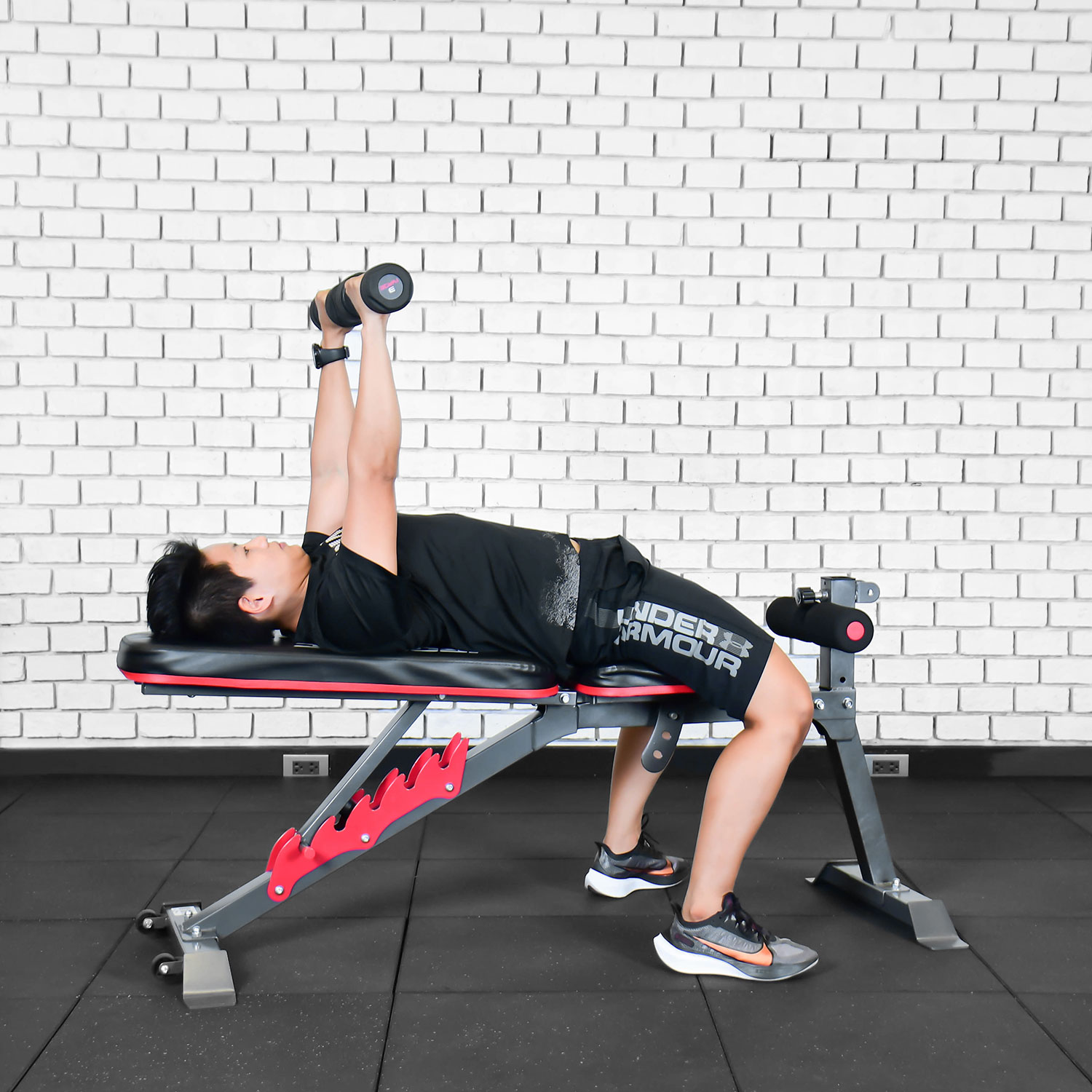 Dumbbell Flat Bench Press เครื่องออกกําลังกาย IRONTEC